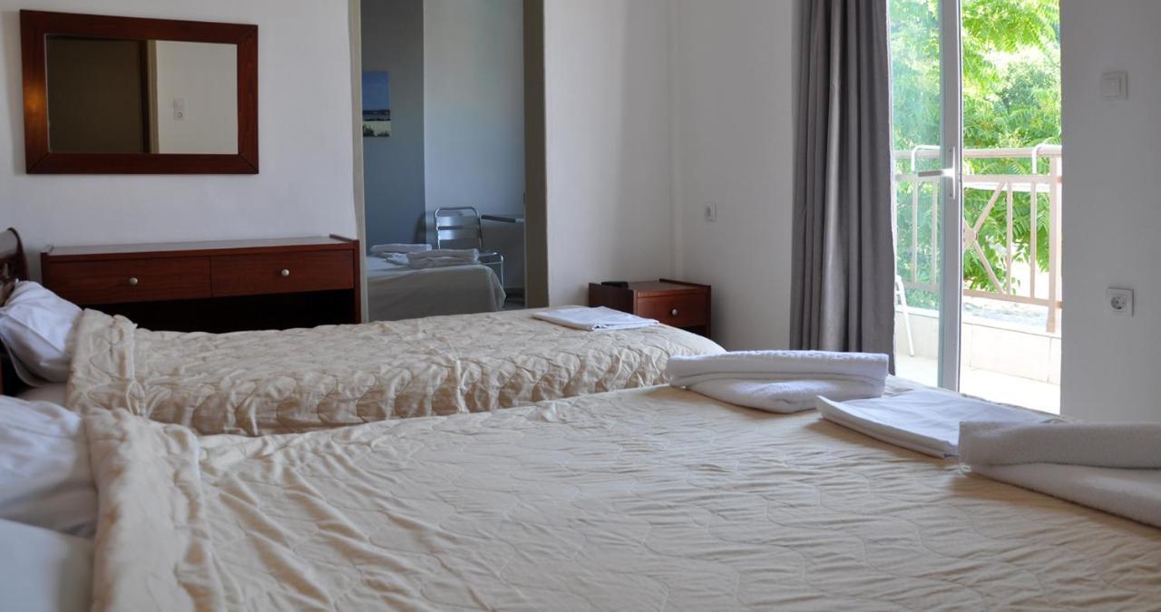 Coralli Beach Studios-Apartments Kallithea  Extérieur photo