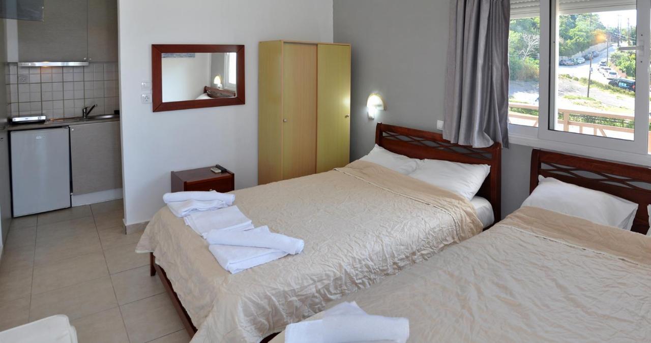 Coralli Beach Studios-Apartments Kallithea  Extérieur photo