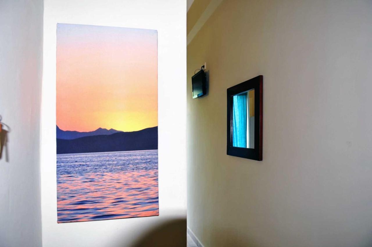 Coralli Beach Studios-Apartments Kallithea  Extérieur photo